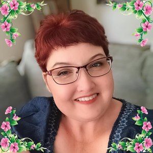 Meet your Posher, Cheryl